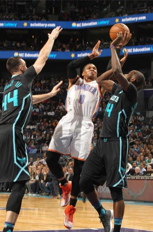 但他以不断 但他以不断