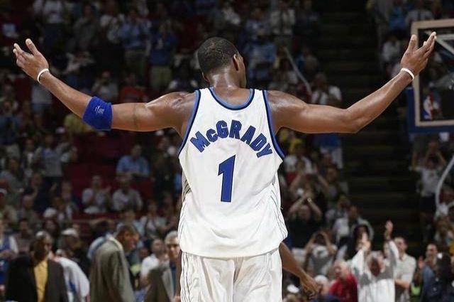 第三人跑动 第三人跑动