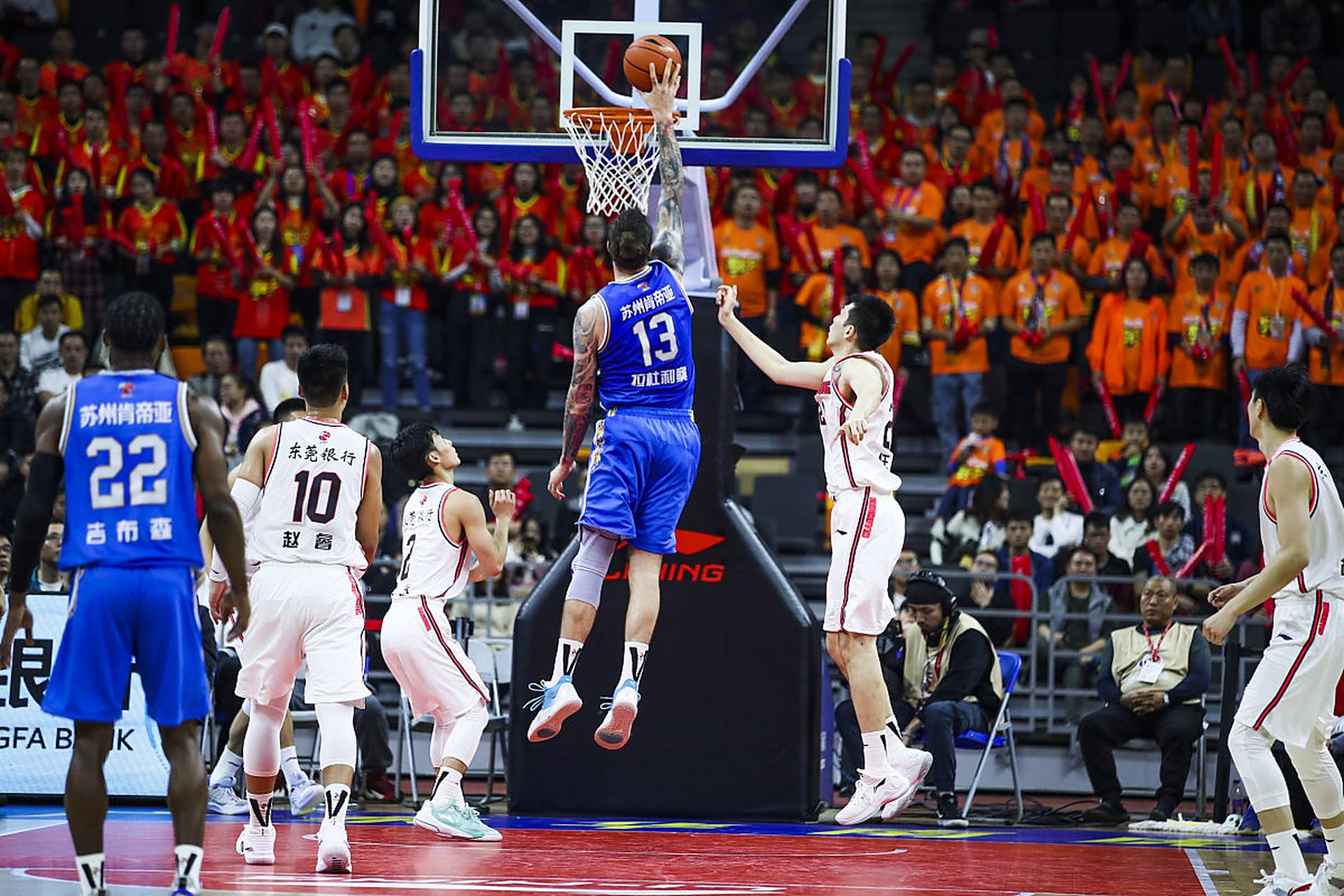 更是球队与 更是球队与